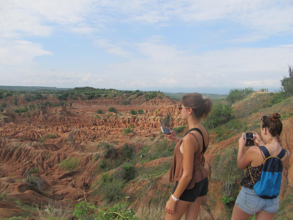 Backpackers And Travellers Hostel Νεΐβα Εξωτερικό φωτογραφία